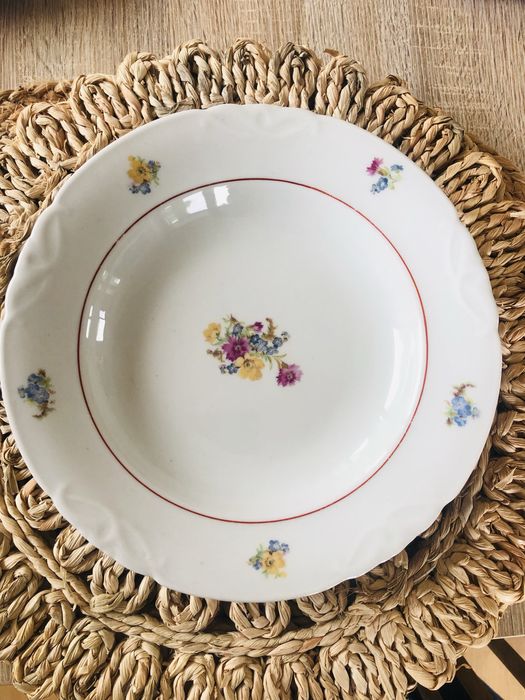 Български порцеланови сервизи