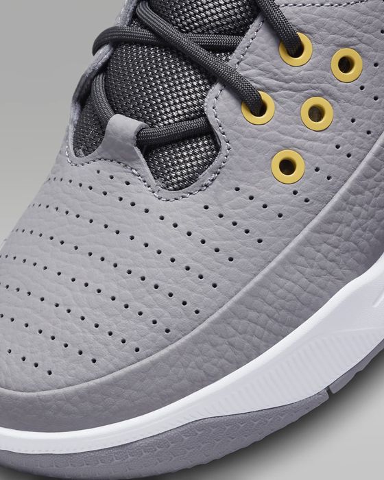 Nike Jordan Max Aura 5 - 41 Номер Оригинални