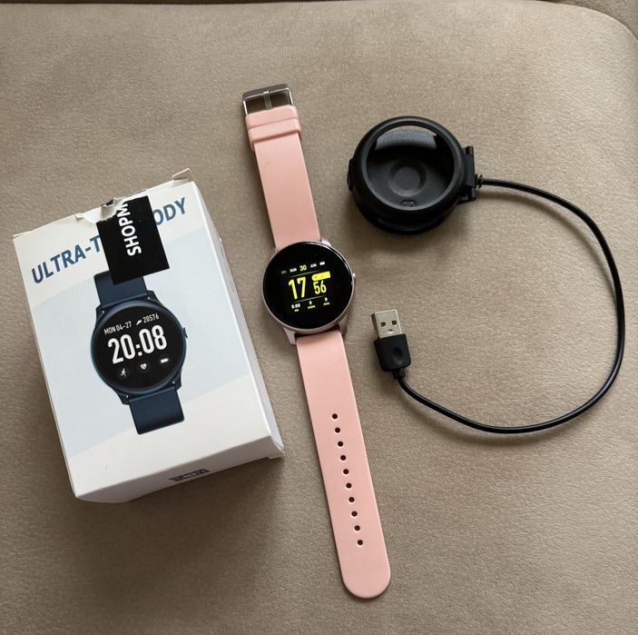 Смарт часовник.