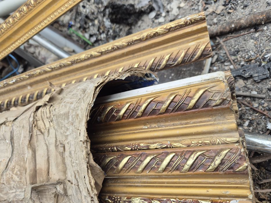 Багеты разные для картины