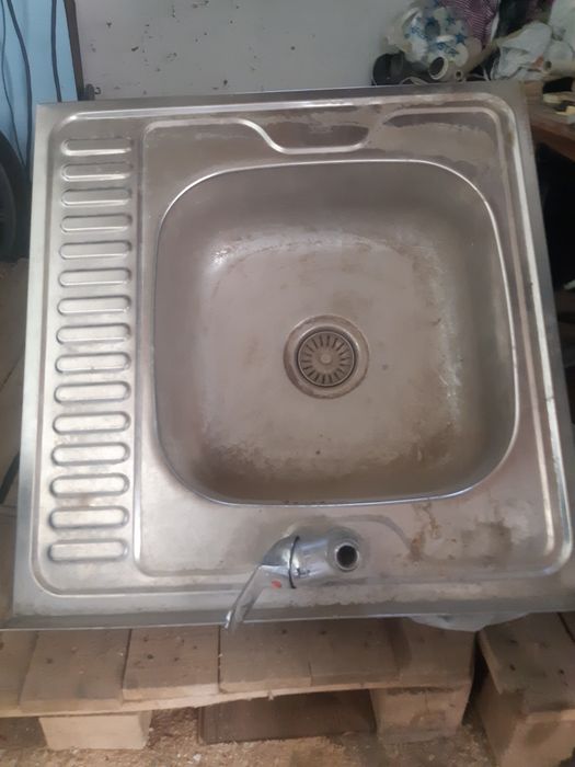 Продам мойку б/у