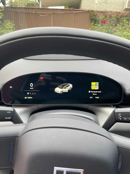 автомобиль zeekr 007