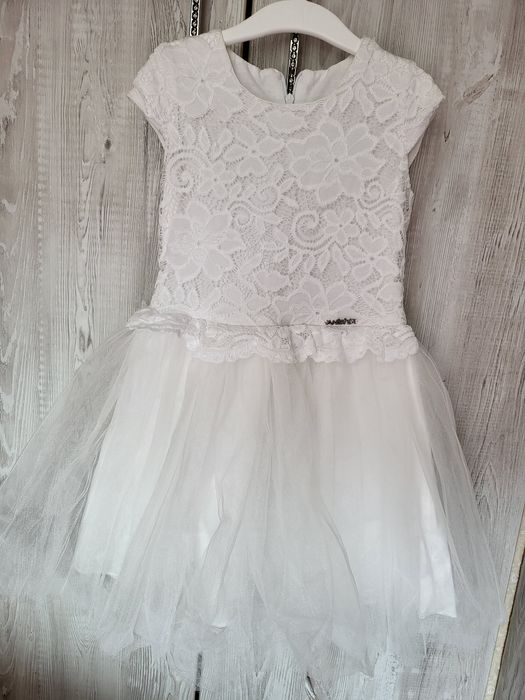 Детска бяла рокля ANISIYA 116,без забележка