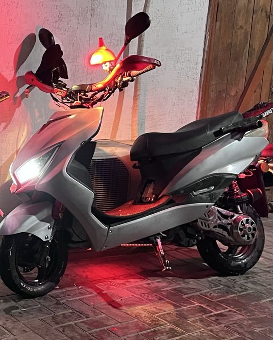 мопед м8 про срочно