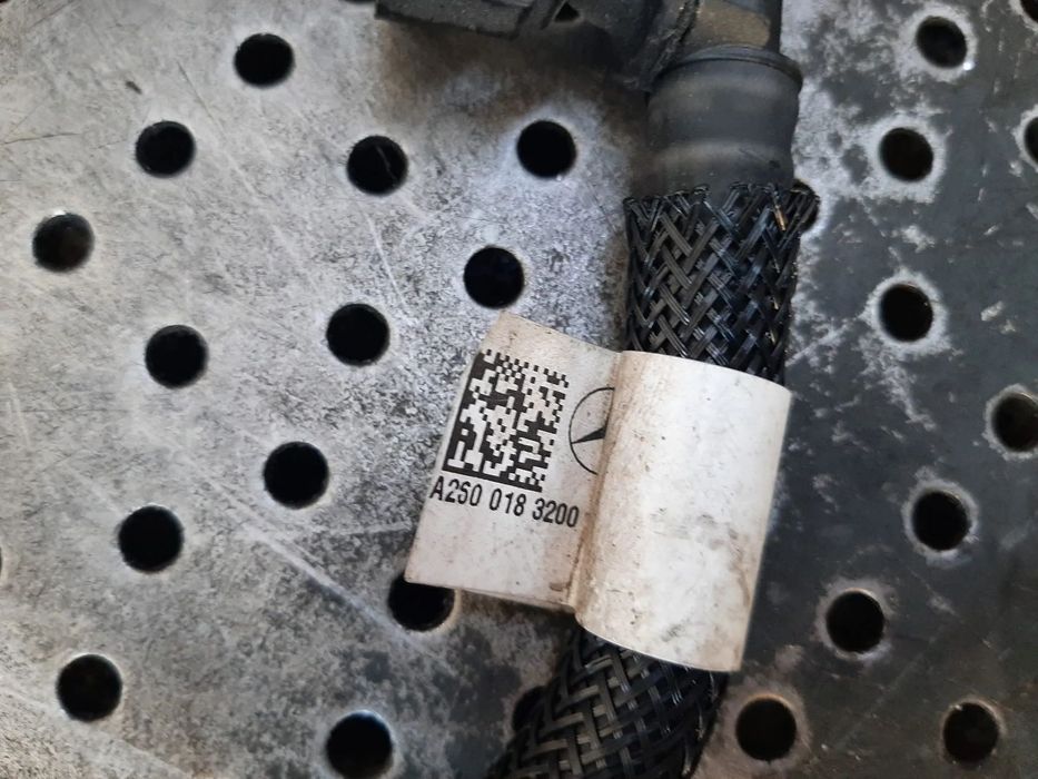 conducta vacuum 2.0b 260920 mercedes a-class a35 amg w177  euro 6 a2500183200