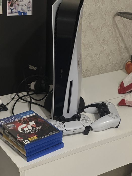 Playstation 5 в отличном состоянии