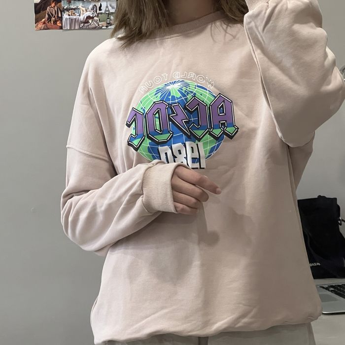 Легкая Кофта