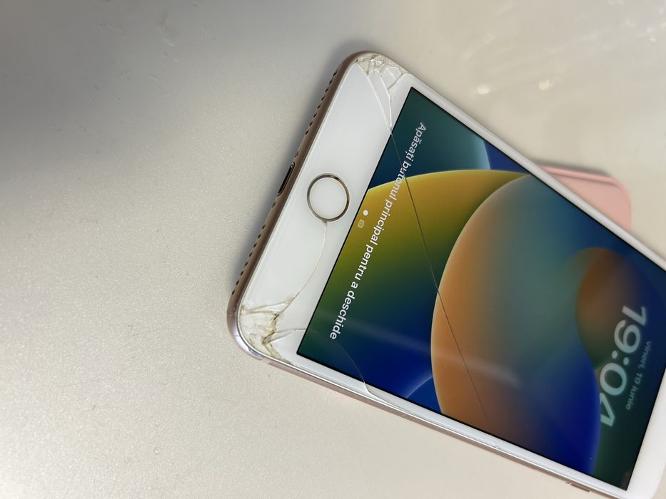 Iphone 8 Plus.