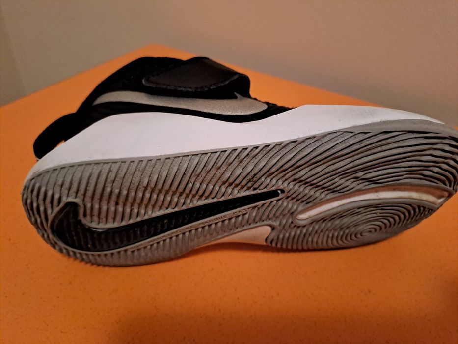 Маратонки кецове найк