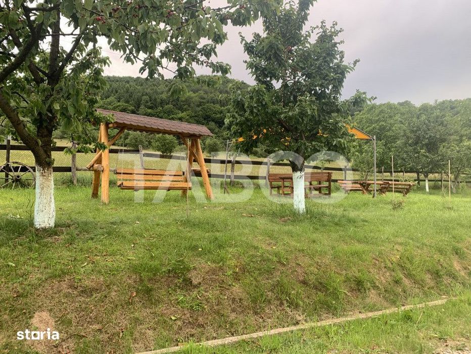 EXCLUSIVITATE - Casa 9 camere 615 mpu 9 bai 3600 mp teren in Fantanele