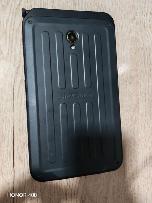 Planshet srochni sotiladi