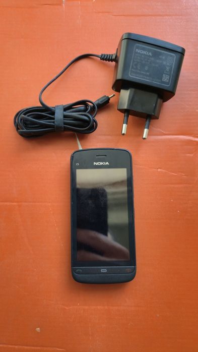 Телефон NOKIA C5-03