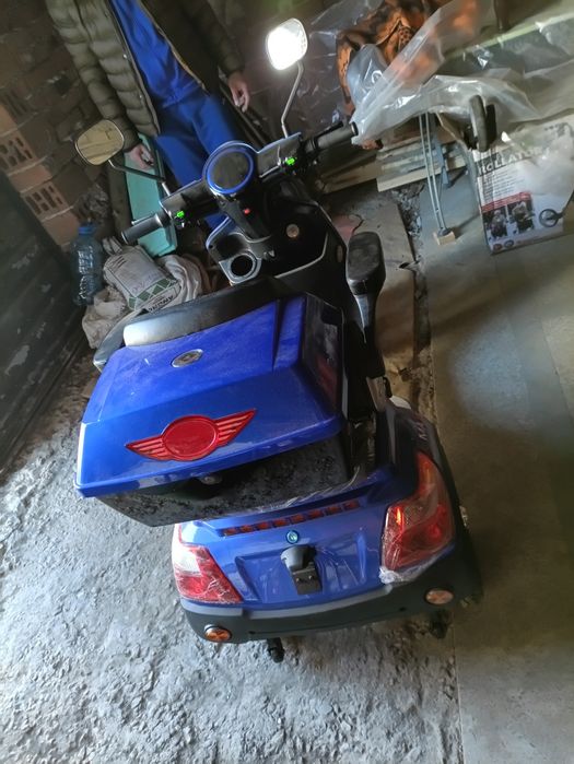 Нова Триколка за инвалиди Max Motors