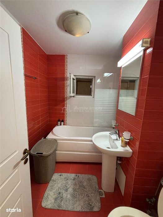 Apartament 3 cam U-uri 97mp Faleza Dunarii