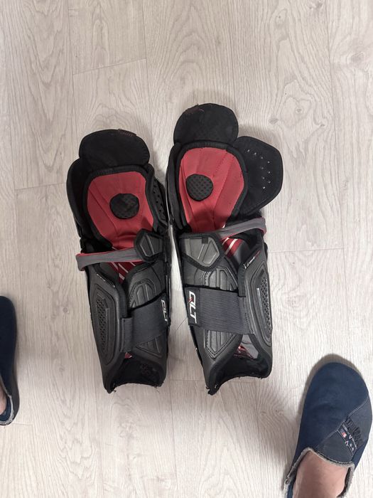 Щитки хоккейные ccm quick lite