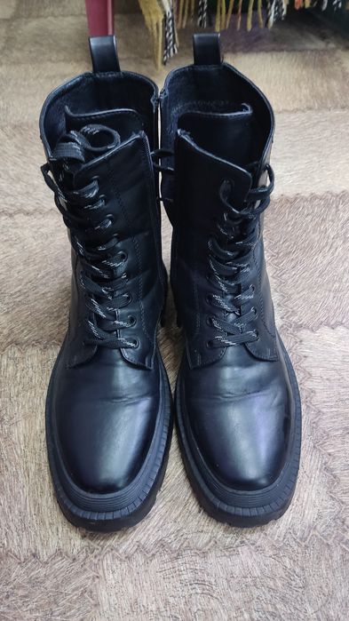 Ботинки жен.зимние 41р