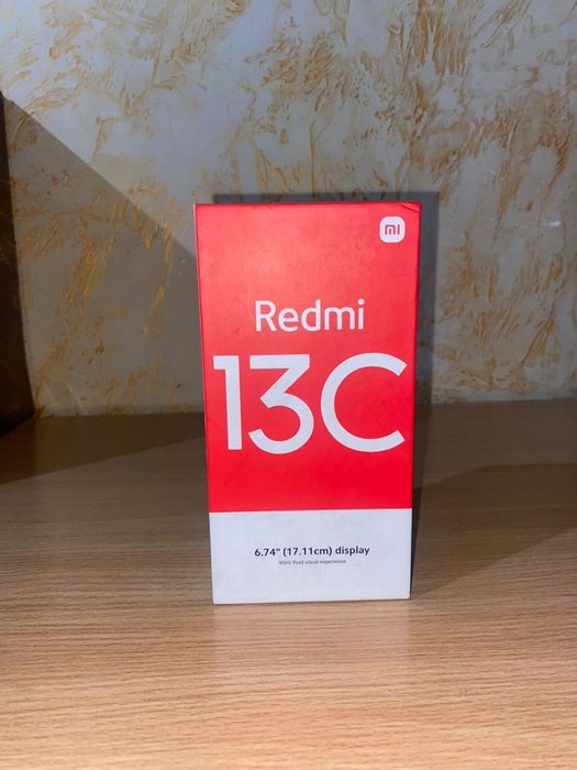 Redmi 13C телефон Б/У состояние идеальное