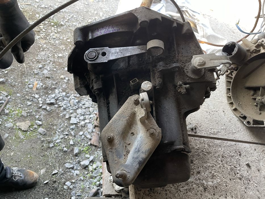 Скоростна кутия за Ситроен ц3 /citroen c3 1.4i