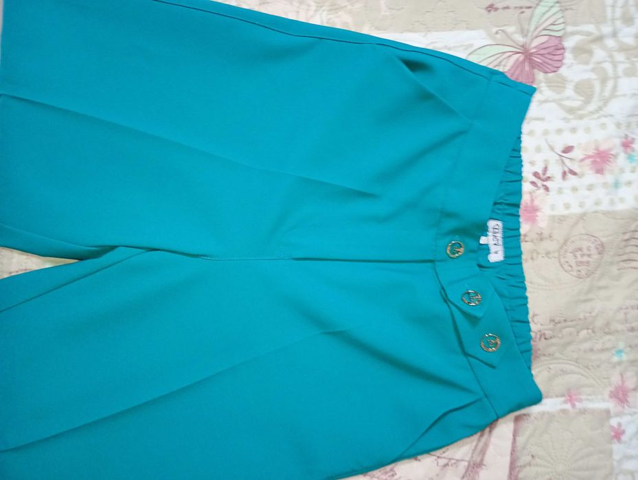 Зелен панталон на Lucy размер М