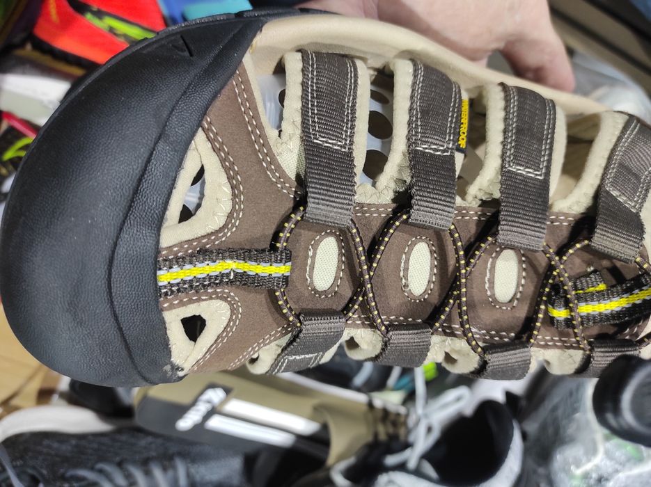 Keen сандалии из Камбоджа