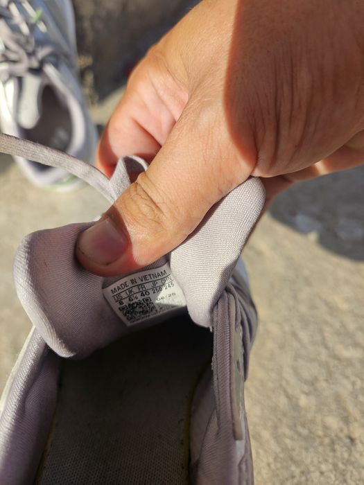 Кроссовки Adidas lightblaze