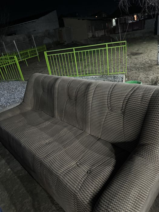 Диван в хорошем состояни