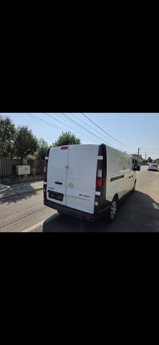 Opel vivaro  model  lung