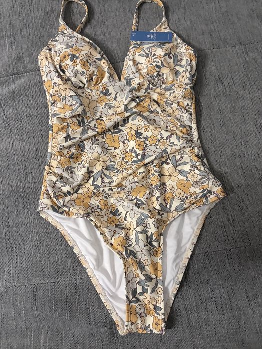 CUPSHE costum întreg de baie decolteu în V control abdomen cupe fronsate – Galben S