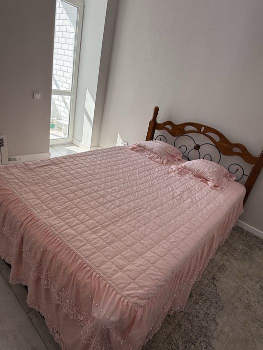 Продается кровать в отличном состоянии