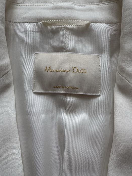 Елегантно дамско сако Massimo Dutti