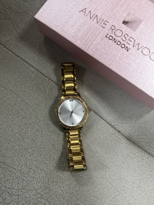 Дамски часовник Annie Rosewood златист