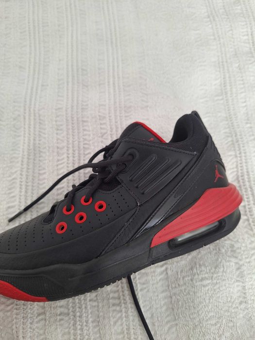 Sneakers Jordan Max Aura 5 DZ4352 Negru, Copii, Marimea EU 36.5