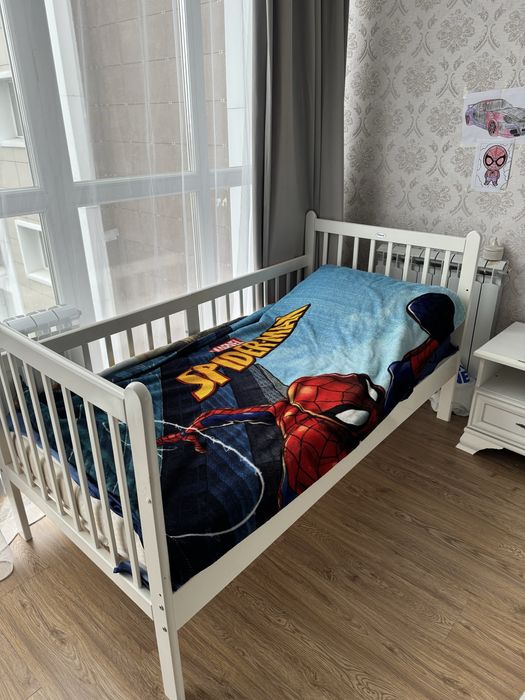 Продам кровать детскую