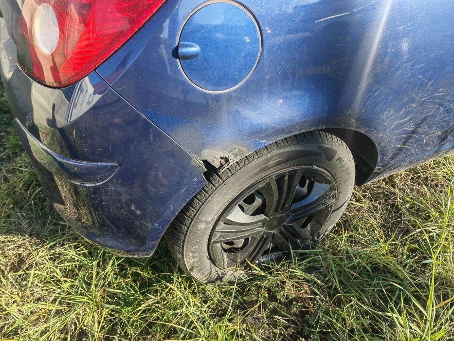 opel corsa 1.2benzina