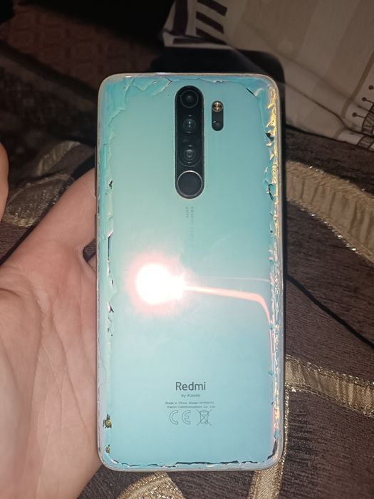 Продам телефоны Samsung и redmi