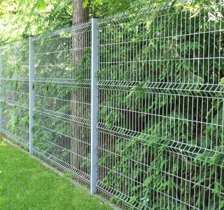 Vând garduri din plasa bordurata