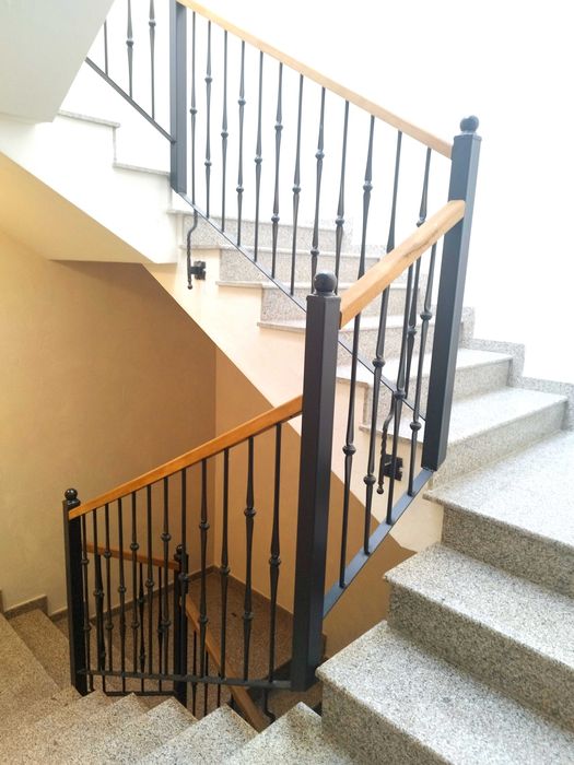 Продава се Тристаен апартамент в Перник, Център - 111 кв.м за 1415 €/кв.м - Снимка #4