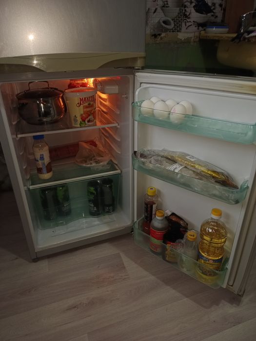 Продам холодильник