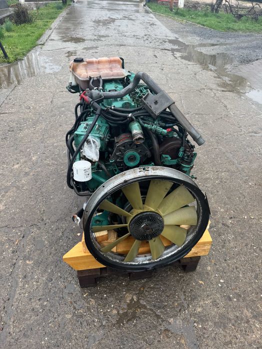 De vanzare motor Volvo D6B180 — poza 2