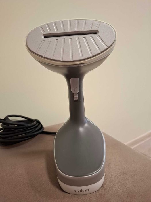 Вертикална парна ютия Calor (Tefal)