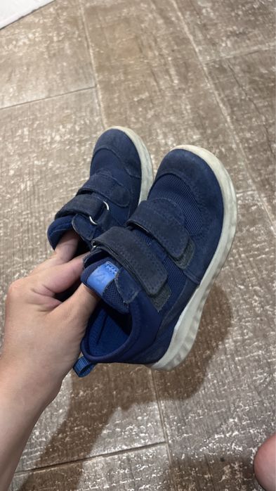 Кроссовка ессо в идеальном состоянии