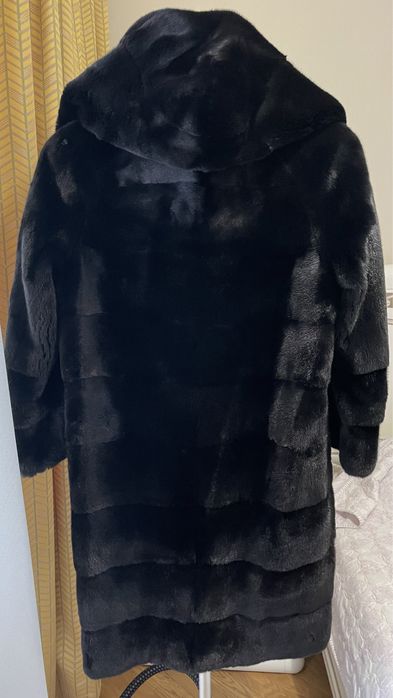 Продам Шубу норковую EGO оригинал