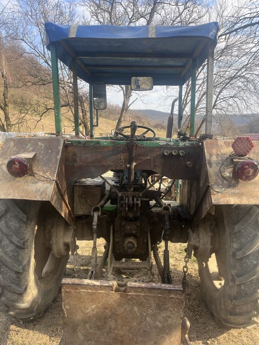 Vând tractor landini r8000