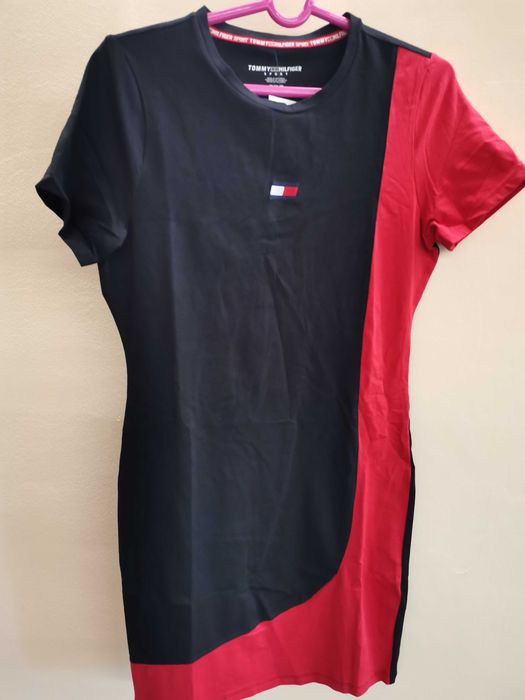 Дамска рокля много добро качество