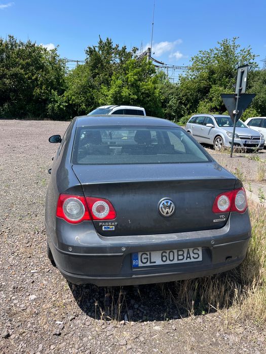 VOLKSWAGEN Passat 2010 — imagine 2