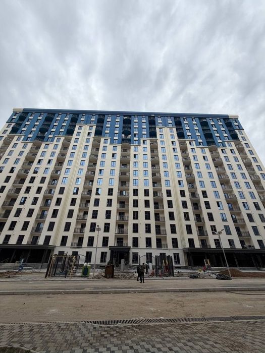 UZBOOM TJM YASHNABOD r-n 1 xonalik kvartira sotiladi