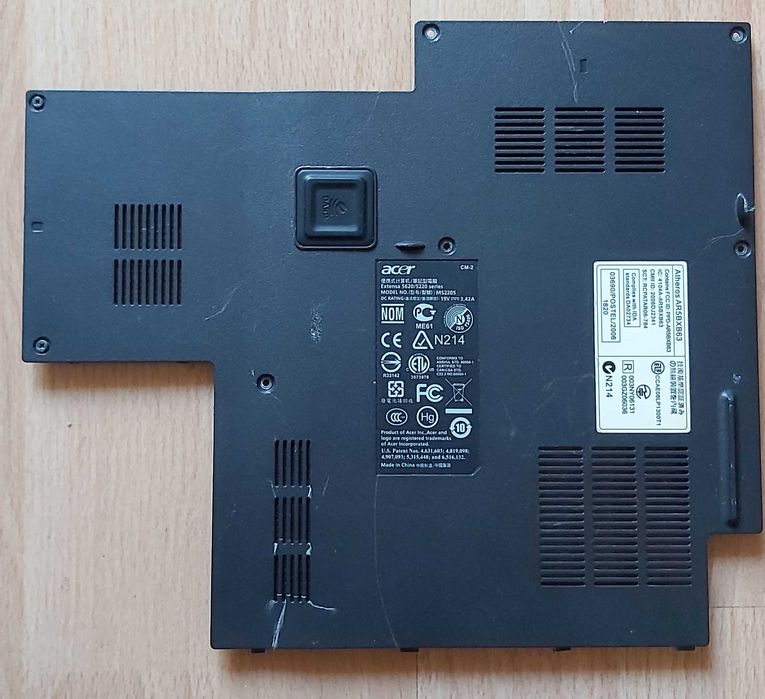 Vand accesorii/componente (tastaturi,carcase) laptop HP,Asus,Acer