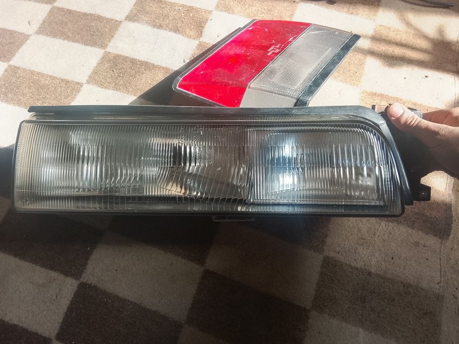 Фара мазда 636 оригинал правый фара