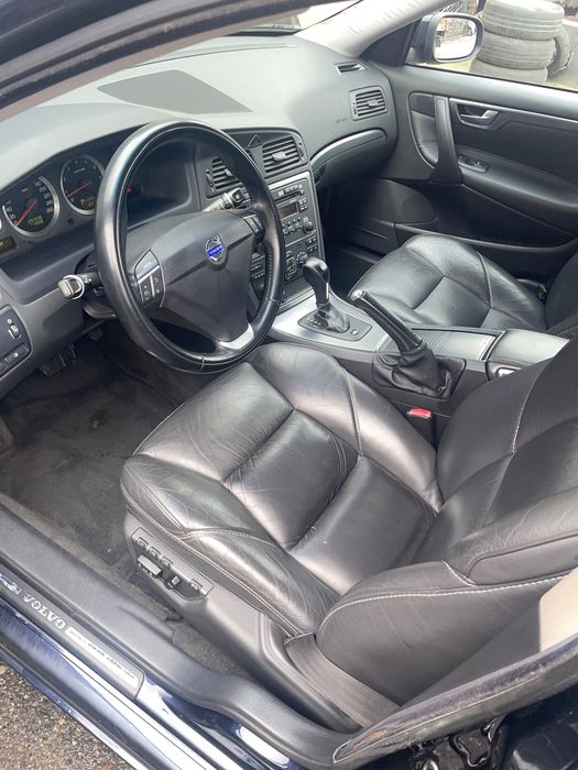 Volvo S60 2.5T AWD автомат 202км!