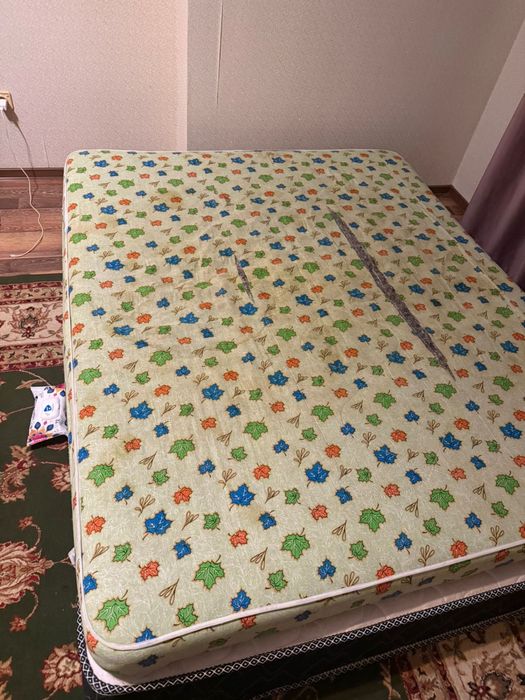 Продам матрас.